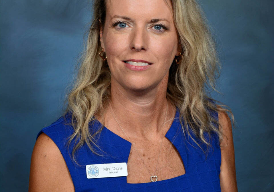 aaaDavis, Nanette
